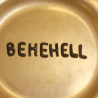 Written BEENEHAIL on a platter of gold 